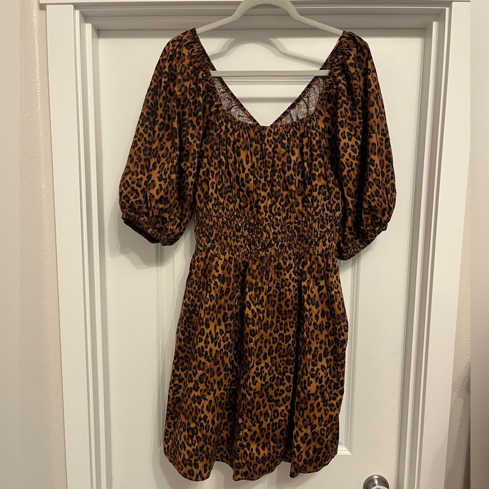 NWT O.N. Leopard Mini Dress - Large Tall - Picture 3 of 4